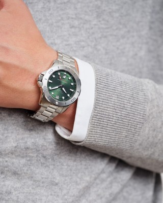 Gant Prestige P301003 Quartz Ανοξείδωτο ατσάλι Μπρασελέ Πρασινο χρώμα καντράν Περιστρεφόμενη στεφάνη Καταδυτικό