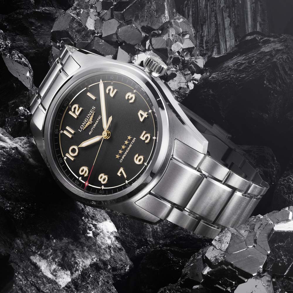 Longines Spirit L3.811.1.53.6 Αυτόματο Τιτάνιο Μπρασελέ Ανθρακί χρώμα καντράν