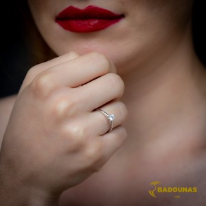 Μονόπετρο δαχτυλίδι Λευκός χρυσός Κ18 με διαμάντι πιστοποίησης GIA Κωδικός 008733