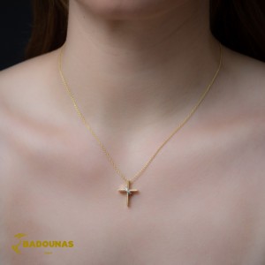Cross with chain, Yellow and white gold K18 with Brilliant cut diamonds Code 008827