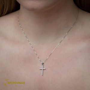 Σταυρός σειρέ με αλυσίδα, Λευκός χρυσός Κ14 με ημιπολύτιμες πέτρες Κωδικός 011836