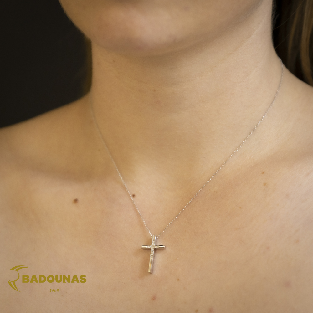 Σταυρός με αλυσίδα, Λευκός χρυσός Κ18 με Διαμάντια σε κοπή Brilliant Κωδικός 012364