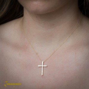 Cross with chain, Yellow gold K18 with Brilliant cut diamonds Code 012867