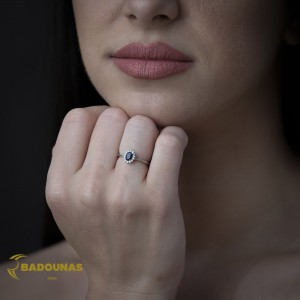 Δαχτυλίδι Λευκός χρυσός Κ18 με Ζαφείρι και διαμάντια Κωδικός 014168