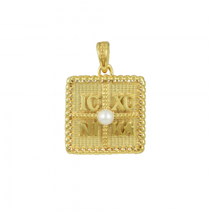 Christian pendant Yellow gold K9 with mother of pearl Code 011901