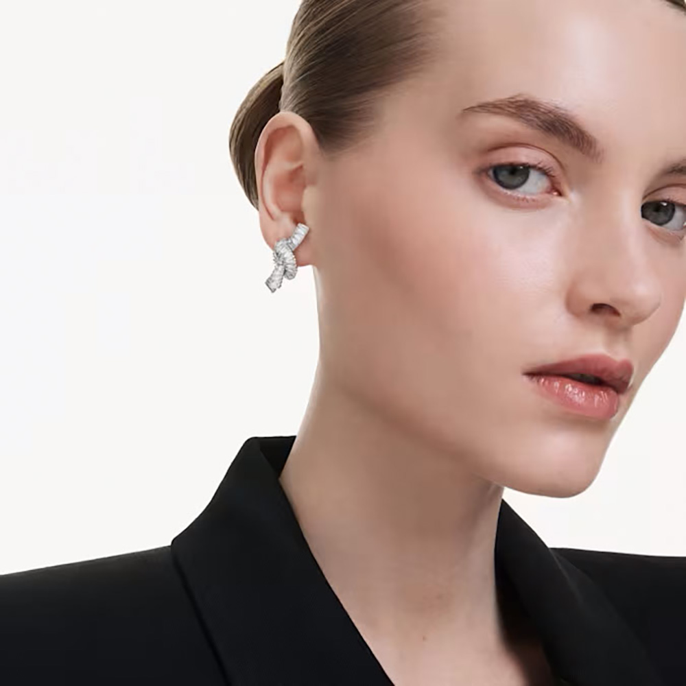 Swarovski Σκουλαρίκια Κόμπος Matrix 5727040 Επιροδιωμένα