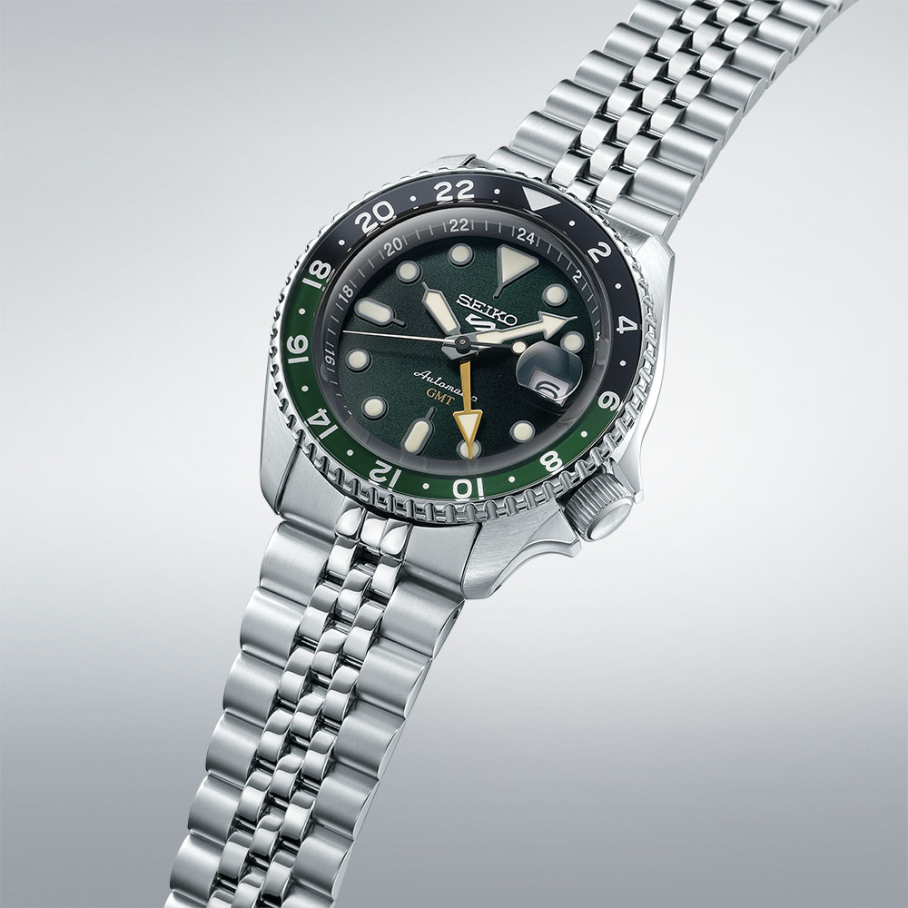 Seiko 5 Sports SSK035K1 Αυτόματο Ανοξείδωτο ατσάλι Μπρασελέ Πράσινο χρώμα καντράν Περιστρεφόμενη στεφάνη