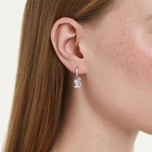 Swarovski Σκουλαρίκια Swan 5759942 Επιροδιωμένα
