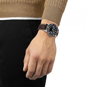 Tissot Supersport Gent T125.610.16.051.00 Quartz Ανοξείδωτο ατσάλι Καφέ δερμάτινο λουρί Στεφάνη αλουμινίου Μαύρο χρώμα καντράν 
