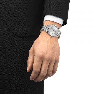 Tissot Classic Dream 40mm T158.407.11.031.00 Αυτόματο Ανοξείδωτο ατσάλι Μπρασελέ Ασημί χρώμα καντράν