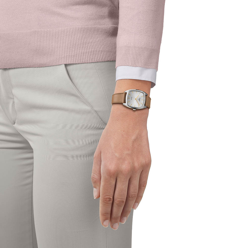 Tissot Stylist T159.909.16.031.00 Quartz Ανοξείδωτο ατσάλι Καφέ δερμάτινο λουρί Ασημί χρώμα καντράν